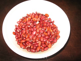 莲藕红豆汤的做法步骤：2