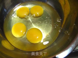 红糖海绵蛋糕的做法步骤：2