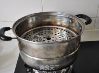 迷你版山东大包子的做法步骤：2
