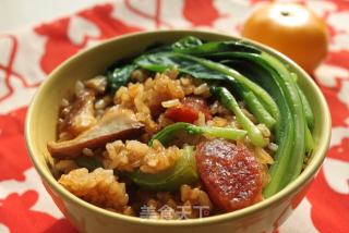 腊味煲仔饭（电饭煲版）的做法步骤：2