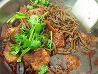 干豆角烧排骨的做法步骤：3