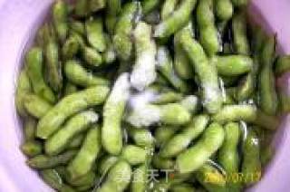 卤毛豆的做法步骤：2