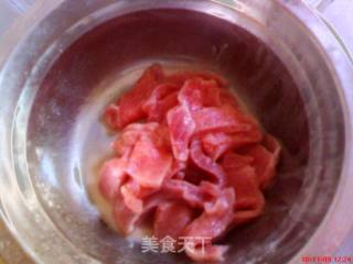 酸辣粉条炖白菜的做法步骤：2