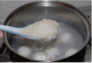 醪糟汤圆的做法步骤：2
