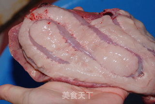 干炸鱼肠的做法步骤：2