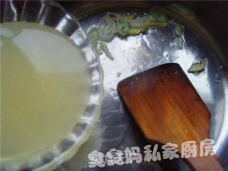 海带烩鸡柳的做法步骤：3