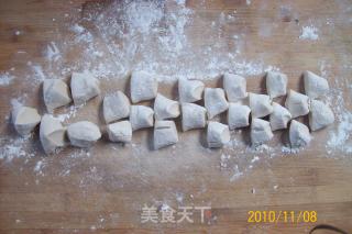 酸菜鲜肉生煎包的做法步骤：10