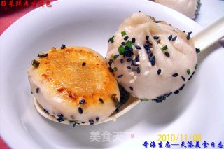 酸菜鲜肉生煎包的做法步骤：10