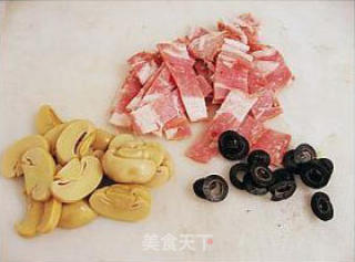 培根橄榄披萨（7寸）的做法步骤：2