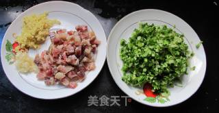 香肠菜饭的做法步骤：2
