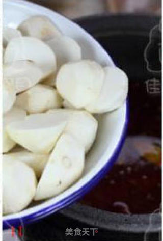 干豇豆芋儿烧排骨的做法步骤：3