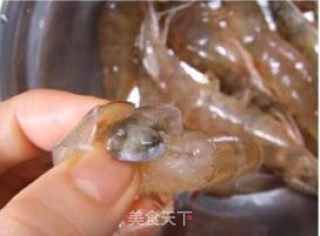 清蒸蒜茸开背虾的做法步骤：2