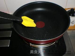 西葫剁椒摊蛋饼的做法步骤：3