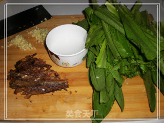 豆豉鲮鱼油麦菜的做法步骤：4