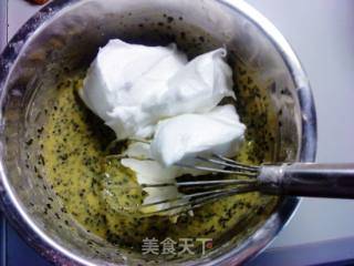养生黑芝麻蛋糕的做法步骤：3