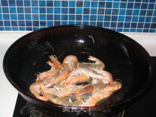 青椒炒虾的做法步骤：5