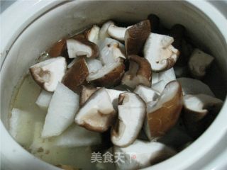 羊骨萝卜汤的做法步骤：2