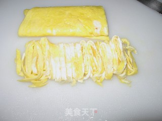 不用烤箱的寿司蛋糕的做法步骤：2