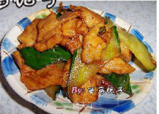 小炒肉片的做法步骤：3