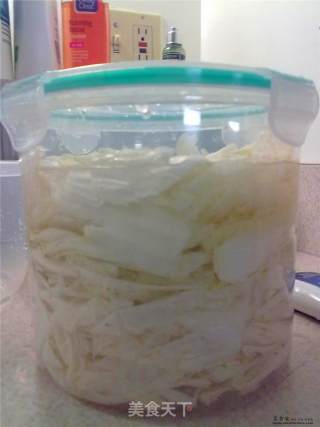 偷懒的韩国泡菜啊泡菜的做法步骤：2