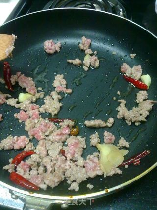 番茄肉末煮豆腐的做法步骤：2