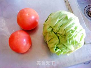 番茄木耳卷心菜的做法步骤：2