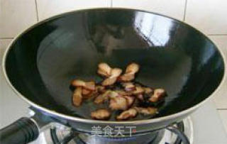 韭葶炒腊肉的做法步骤：3