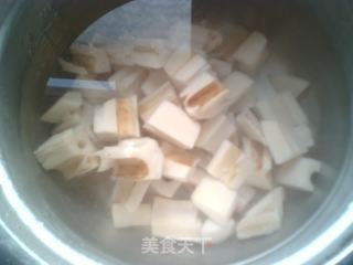 酱爆藕丁的做法步骤：2