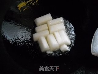 姬菇烧冬瓜的做法步骤：2