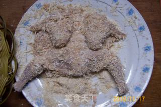 《芝麻脆香嫩乳鸽》又名《麻辣芝麻炸乳鸽》的做法步骤：5