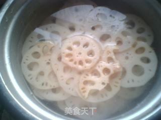 凉拌藕片的做法步骤：2