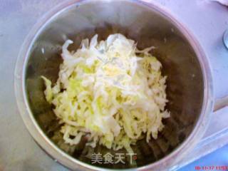 番茄白菜牛肉面的做法步骤：2