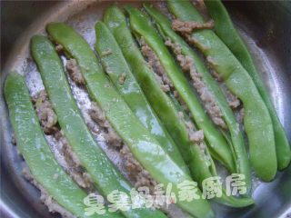 酿焖扁豆的做法步骤：3