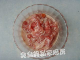 鱼香肉丝的做法步骤：4