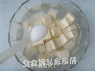 变废为宝的虾壳---虾皮海鲜汤的做法步骤：2