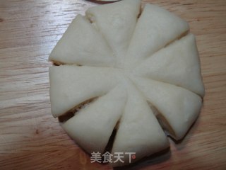 椰蓉菊花包的做法步骤：2