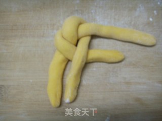 麻花馒头的做法步骤：3