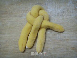 麻花馒头的做法步骤：3
