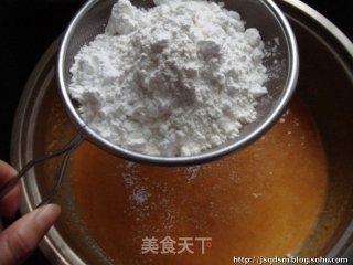 南瓜蛋糕卷的做法步骤：2