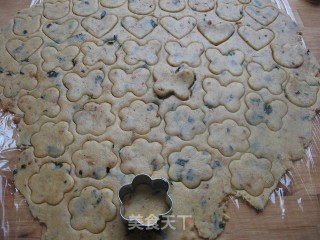 海苔肉松小饼干的做法步骤：2