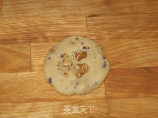 核桃玫瑰饼干的做法步骤：2