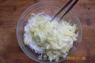 【秋冬绿盾】---《蒜香白菜拌粉丝》的做法步骤：7