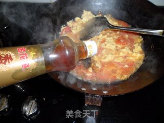 西红柿鸡蛋面的做法步骤：2
