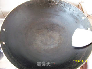胡萝卜蒜苗回锅肉的做法步骤：2