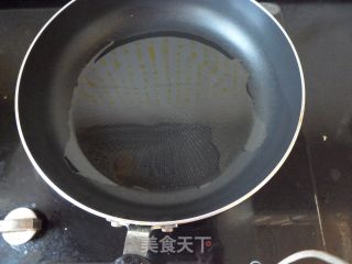 豆腐蘑菇一锅烩的做法步骤：2