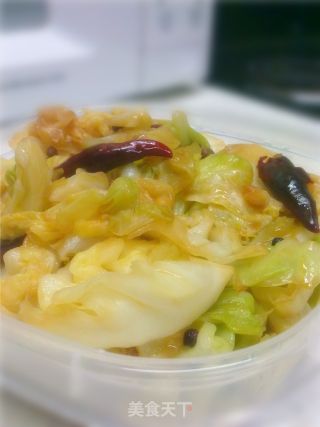 炝炒包菜的做法步骤：2