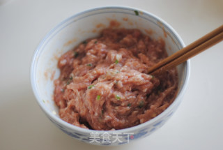 珍珠圆子——晶莹剔透一点红的做法步骤：3