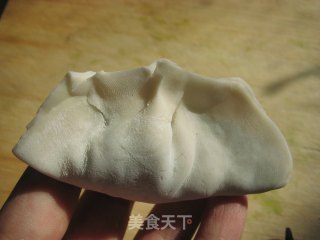韭菜鸡蛋饺的做法步骤：2
