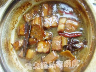 茶树菇烧五花肉的做法步骤：2