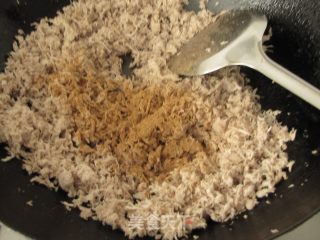 自制黑芝麻肉松的做法步骤：2